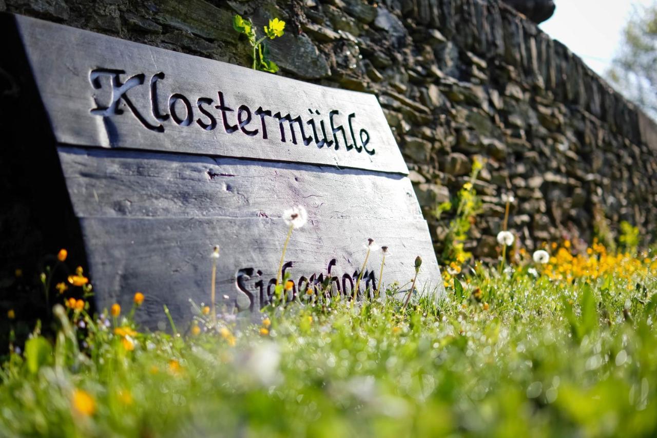 Hotel Klostermuehle Siebenborn Maring-Noviand エクステリア 写真