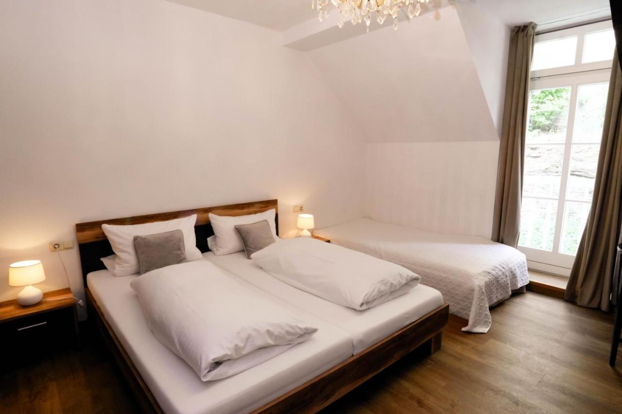 Hotel Klostermuehle Siebenborn Maring-Noviand エクステリア 写真